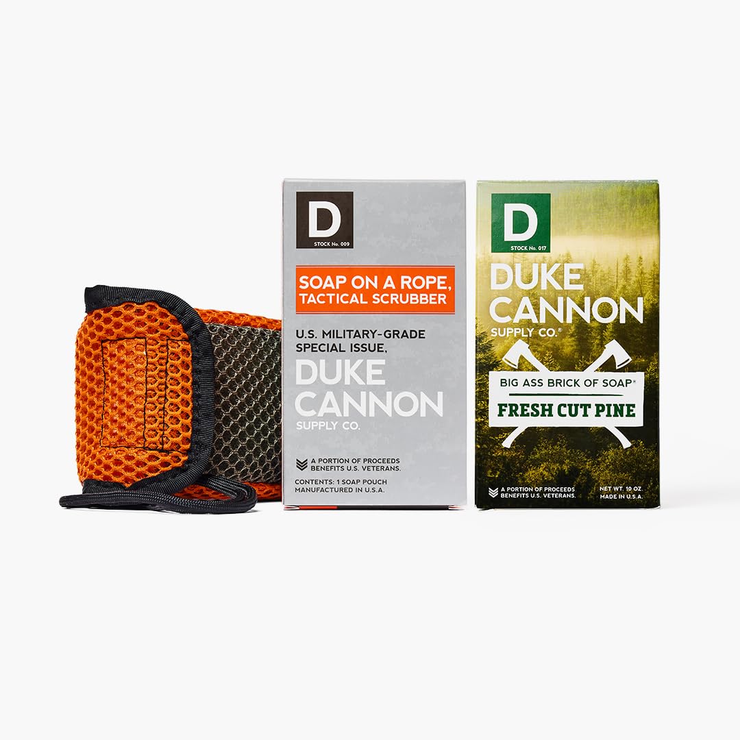 Duke Cannon Tactical Scrubber - Big American Bourbon Soap, U.S. Military-Grade Soap Pouch with Coarse & Soft Mesh, Oak Barrel Scented, 10 oz.