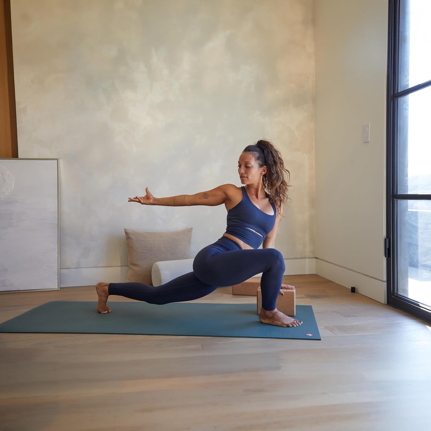 Manduka PROlite Yoga Mat 71" - 4.7mm | Lifetime Durability | Hygienic Construction | Teacher Approved | 71 x 24 inches | Elderberry