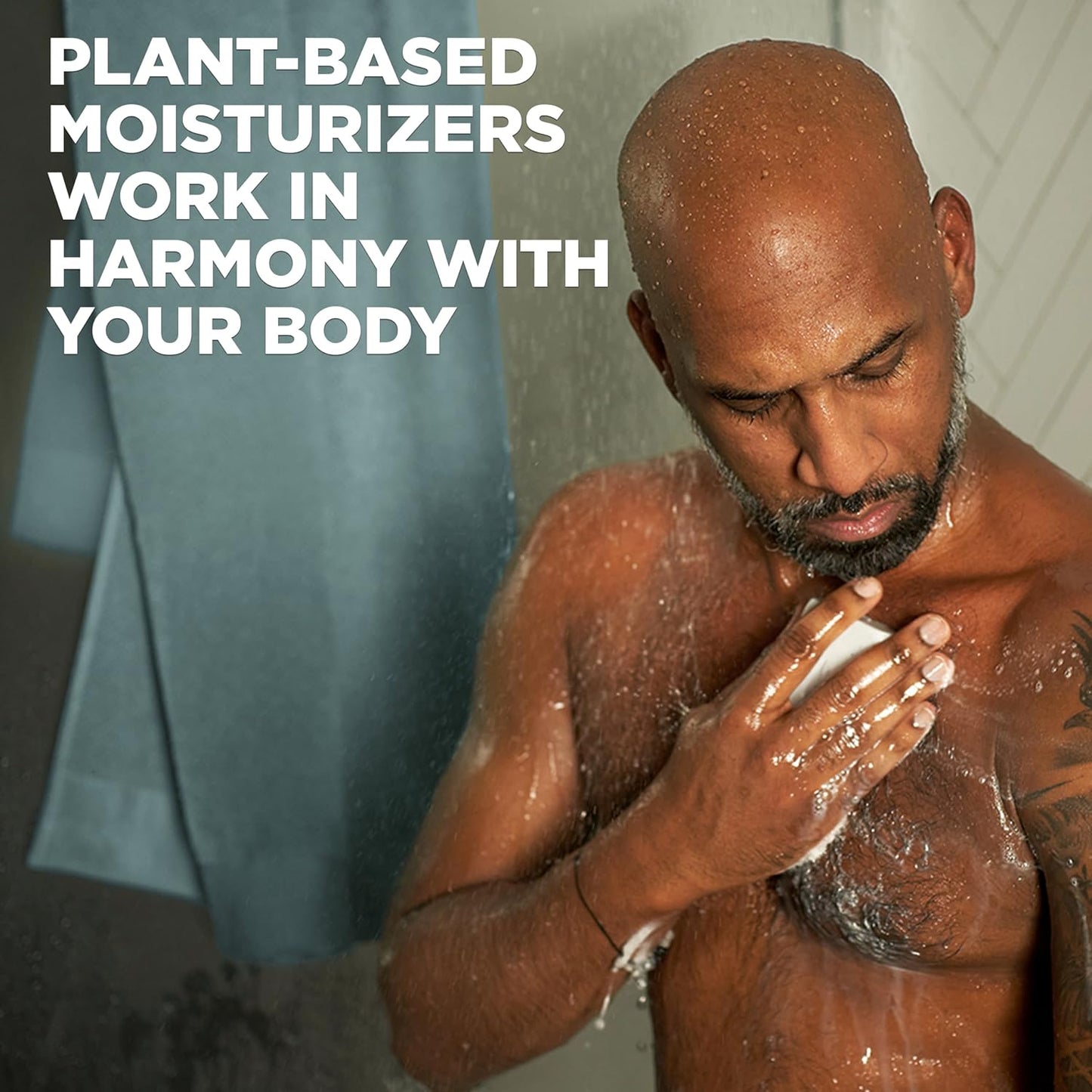 DOVE MEN + CARE Cleansing Bar Soap Sandalwood + Cardamom Oil 4 Bars to Rebuild Skin in the Shower