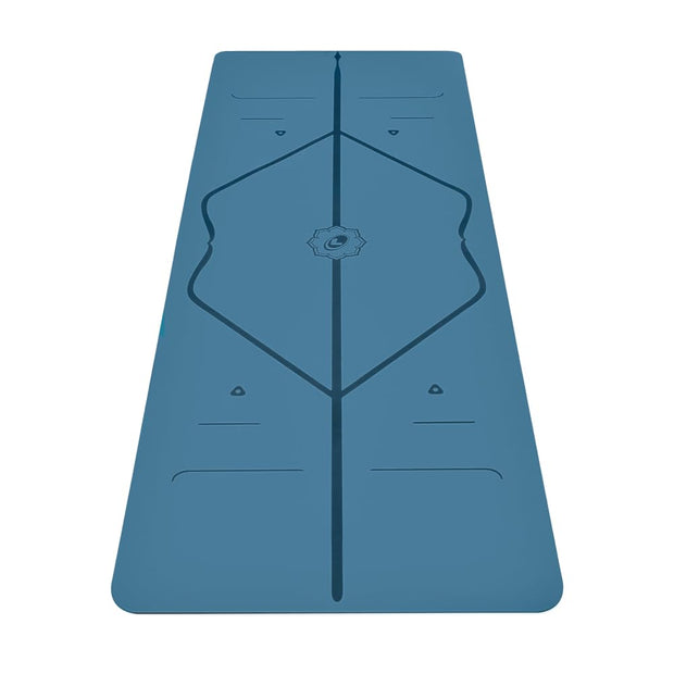 Liforme Original Yoga Mat – Free Yoga Bag Included - Patented Alignment System, Warrior-like Grip, Non-slip, Eco-friendly, sweat-resistant, long, wide, 4.2mm thick mat for comfort