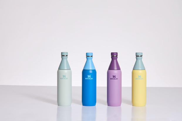 Stanley All Day Slim Bottle 20 oz | Leakproof Twist on Lid | Slim Design for Travel and Gym | Insulated Stainless Steel Water Bottle | BPA-Free | Azure