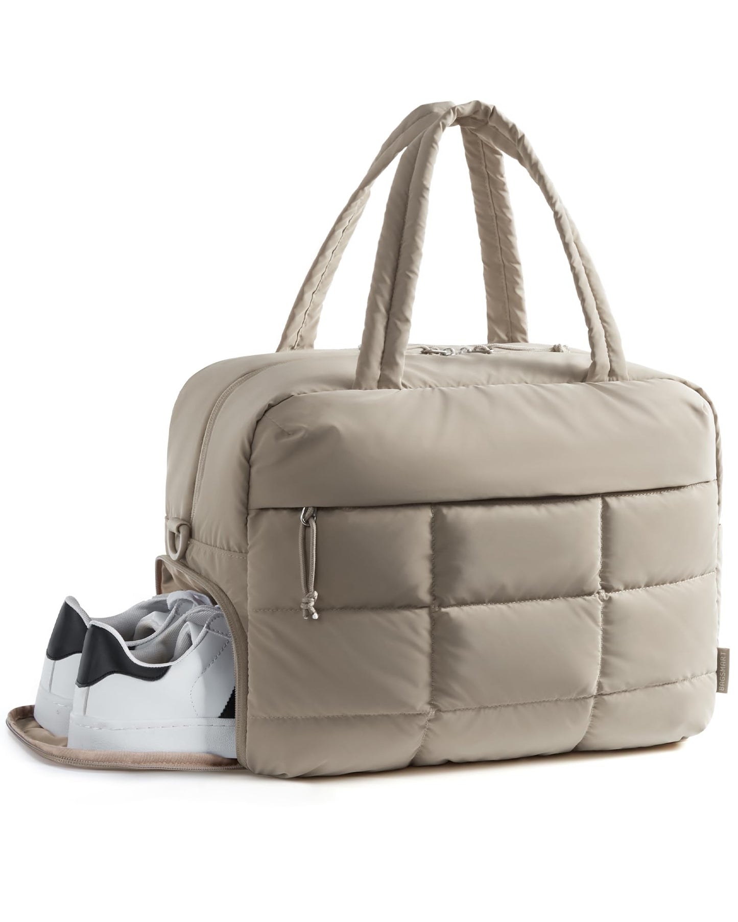 BAGSMART Gym Bag for Women, 23L Carry on Travel Duffle Bag, Water-resistant Weekender with Shoe Compartment, Camel