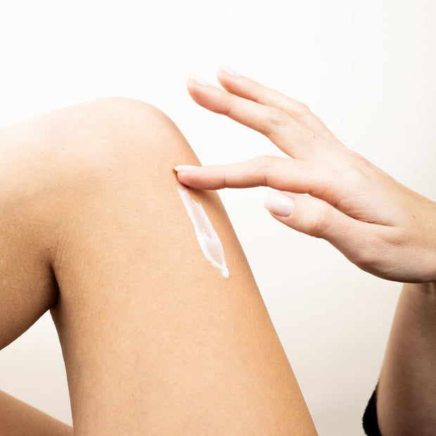 Panier des Sens – Orange Blossom Set for Women – Body Lotion + Shower Gel + Hand Cream - Birthday Gift for Her - Body Care Kit with 96% Natural Ingredients – Self Care Gifts for women