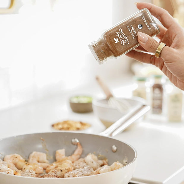 Simply Organic Italian Seasoning, 0.95 Ounce, Organic Herbs, Oregano, Majoram, Thyme, Rosemary, Basil, Sage, Kosher, NonGMO