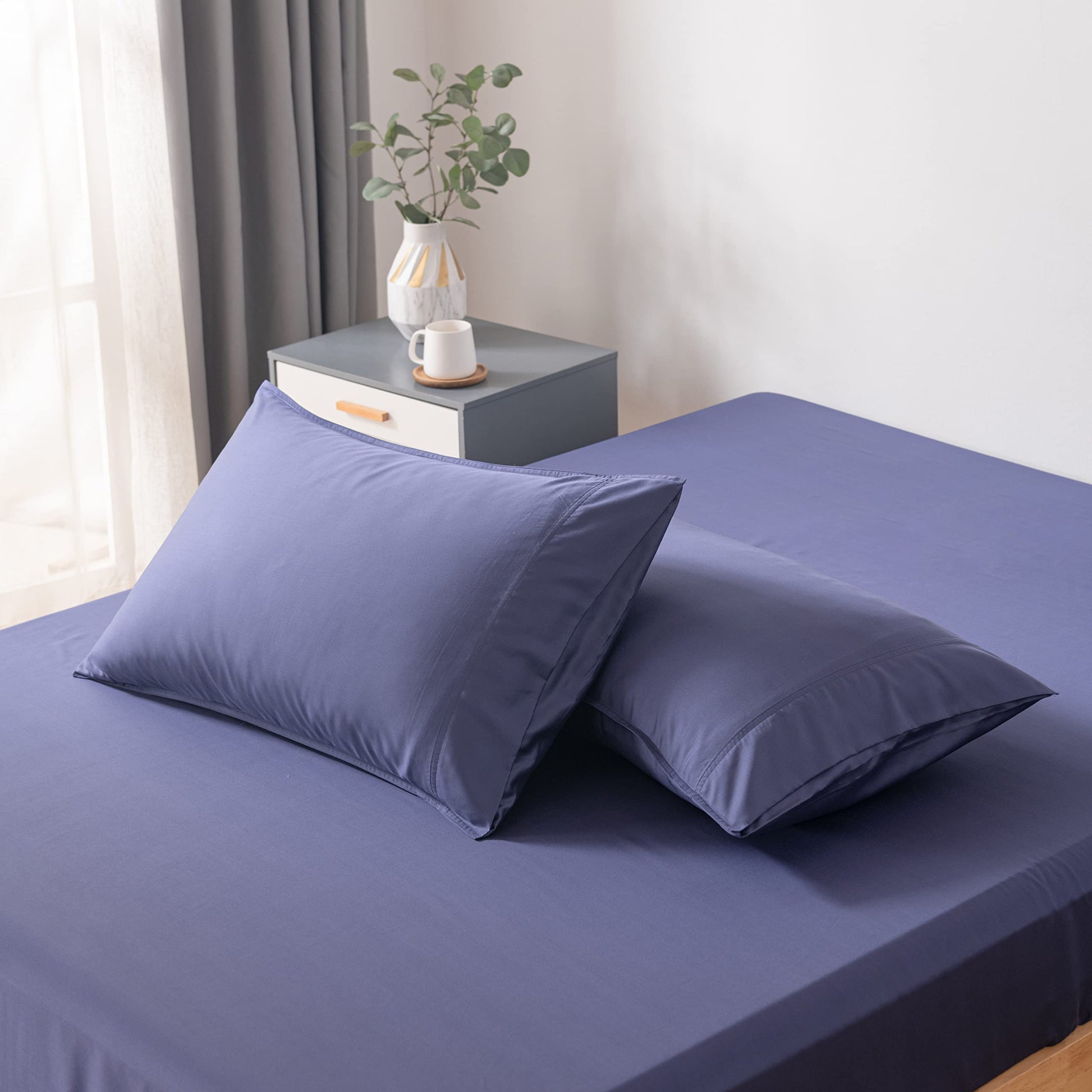 Bella Coterie | Luxury Standard Size Pillowcase Set | 100% Organically Grown Bamboo Viscose | Ultra Soft | Cooling | 2 Pcs [White]