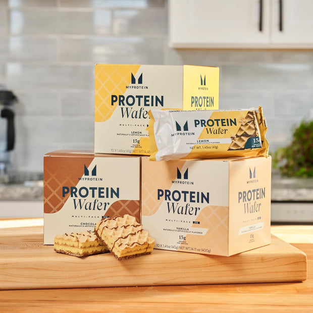 Myprotein Protein Bars, Crispy Protein Wafers, 15g High Protein Snacks, Box of 10 Chocolate Wafers Packs, Milk & Whey Protein Isolate, Light & Crunchy