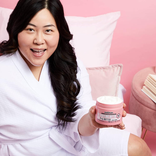 Soap & Glory The Righteous Moisturizing Body Butter - Hydrating Vegan Body Moisturizer for Dry Skin with Shea Butter, Vitamin E & Rosehip Seed Oil - Rich Cream for Women & Men (300ml)
