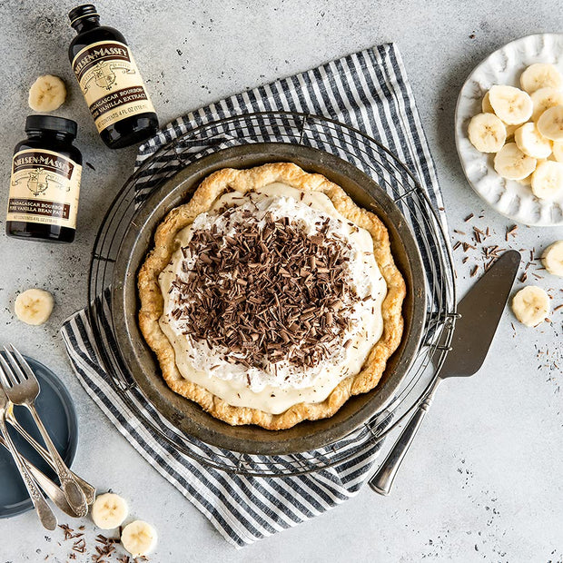 Nielsen-Massey Madagascar Bourbon Pure Vanilla Extract for Baking and Cooking, 4 Ounce Bottle