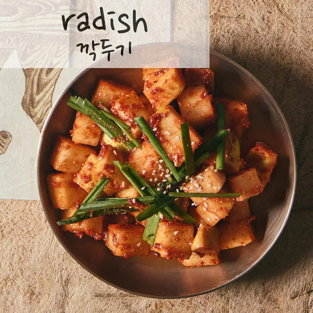 QuicKimchi DIY All Purpose Korean Kimchi Making Sauce Kit, 5-Minute Prep, Total 4 Servings, Base Liquid Sauce and Chili Flakes(gochugaru) 만능 김치 소스