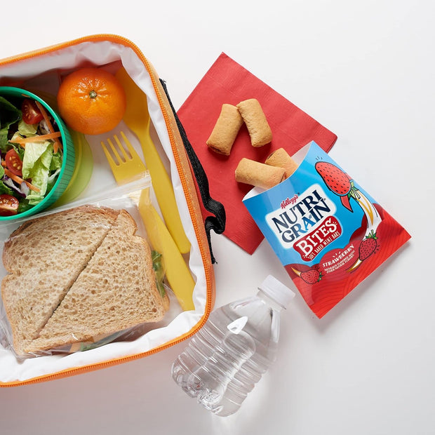 Nutri-Grain Bites Mini Breakfast Bars, Made with Real Fruit and Whole Grains, Kids Lunch Snacks, Strawberry, 32.5oz Case (5 Boxes)