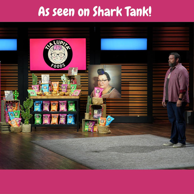 Tia Lupita Hot Sauce 8 Oz (Pack of 2) - Flavorful Heat, Medium Spice with Smoky-Sweet Flavor - Gluten-Free, Non-GMO, Sugar-Free, Low Sodium, Keto-Friendly, No Carbs - Made with Red Jalapeño Peppers