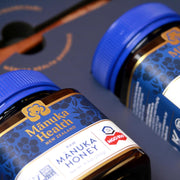 Manuka Health Holiday Gift Set, Certified Raw Manuka Honey from New Zealand, Includes UMF 20+/MGO 850+ 8.8oz Jar and UMF 13+/MGO 400+ 8.8 oz Jar with Wood Spoon