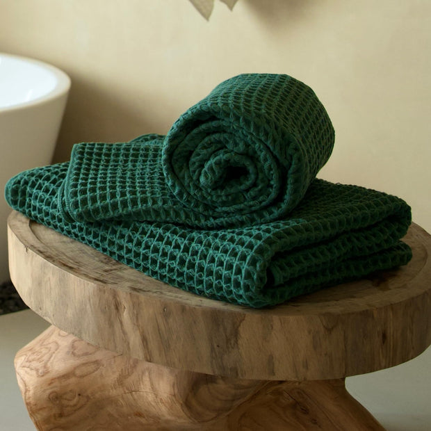 Luxury Japanese Cotton Waffle Bath Towel | Plush, Absorbent, and Quick Dry (Coral Orange, Hand Towel, 32" x 16")