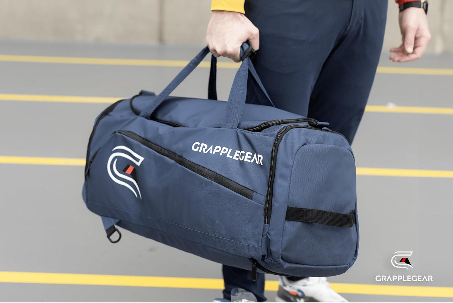 GrappleGear Heavy Duty BJJ Duffel Bag & Backpack in 1 - Large Pocket for Sweaty Gi, Rashguards, or Shoes - Perfect Gym Bag for Brazilian Jiu Jitsu, Martial Arts, Boxing, MMA, Kickboxing, Muay Thai.