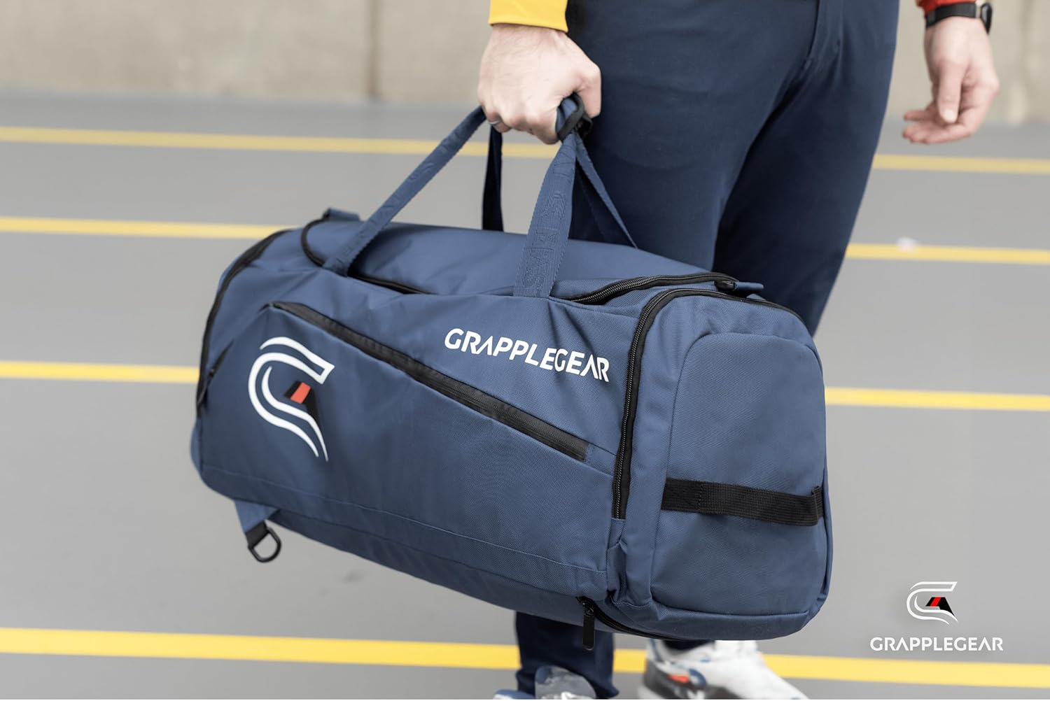 GrappleGear Heavy Duty BJJ Duffel Bag & Backpack in 1 - Large Pocket for Sweaty Gi, Rashguards, or Shoes - Perfect Gym Bag for Brazilian Jiu Jitsu, Martial Arts, Boxing, MMA, Kickboxing, Muay Thai.