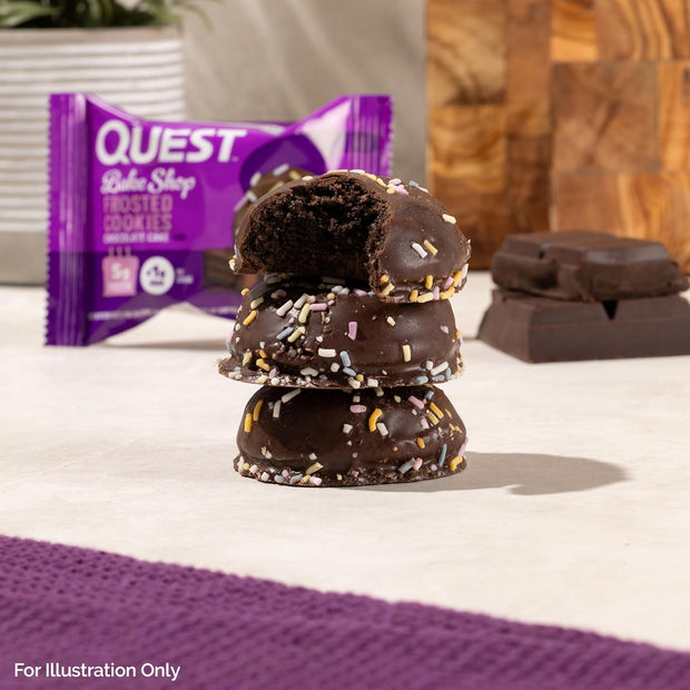 Quest Nutrition Frosted Protein Cookies, Chocolate Cake, 1g Sugar, 11g Protein, 2g Net Carbs, Gluten Free, 8 Cookies
