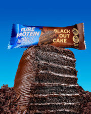 Pure Protein AMMMAZE Blackout Cake Protein Bars, 12 Count – 20g Protein, 3g Fiber, No Added Sugar – Chocolate Meal Replacement - On the Go Snacks