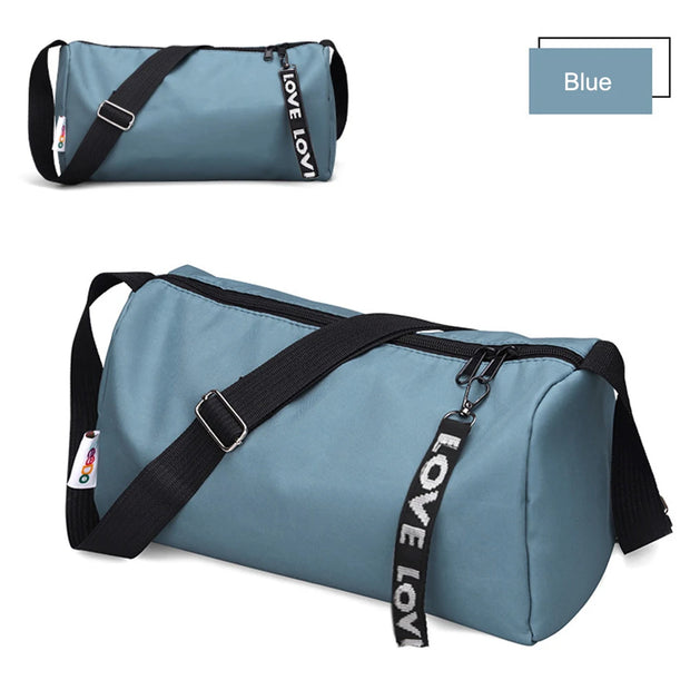 Large Capacity Multifunctional Weekender Bag for Travel Sports and Fitness with Multi Pockets and Lightweight Design