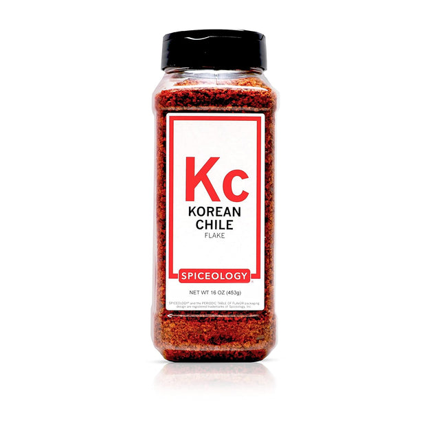 Spiceology – Gochugaru Korean Chile Flake – Mild, Fruity & Smoky Red Chili Flakes for Kimchi, Korean BBQ, Soups & Stir-Frys – Fresh-Ground, Chef-Quality – 12 oz
